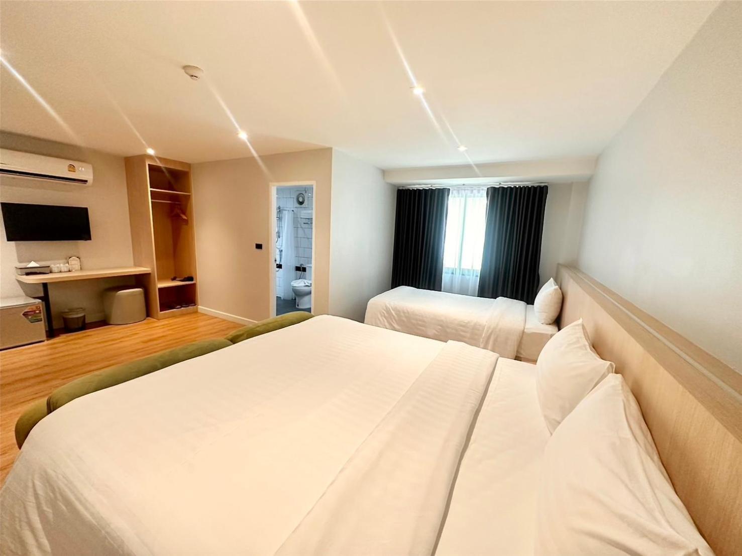 V1 Boutique Hotel Kancsanaburi Kültér fotó